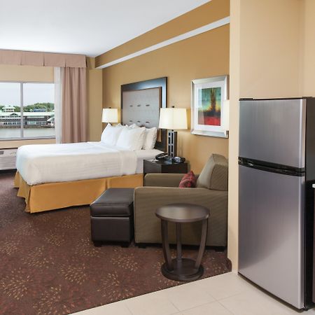 Holiday Inn Express & Suites Sandusky By Ihg Dış mekan fotoğraf